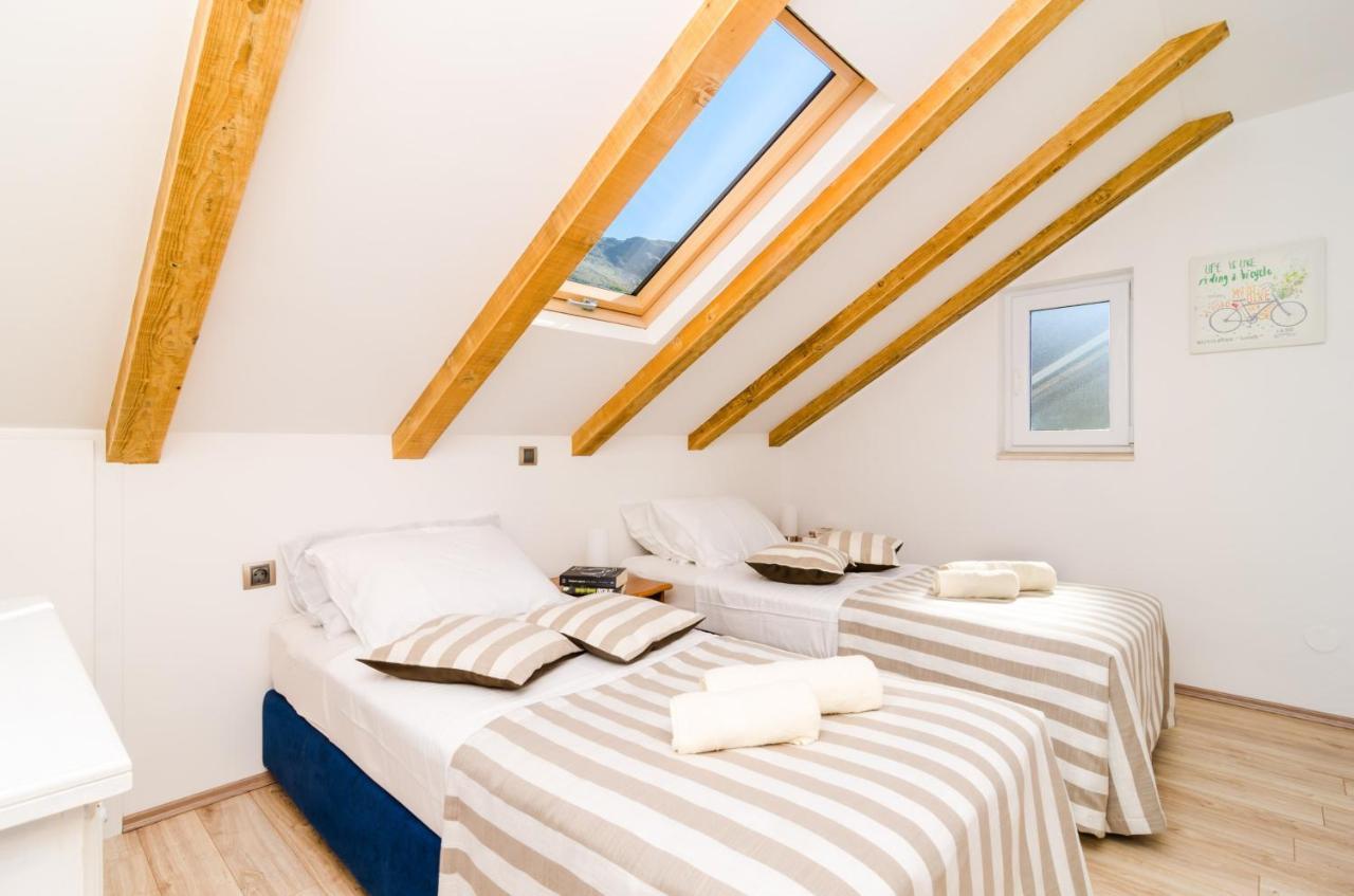 Apartment Knego Mlini