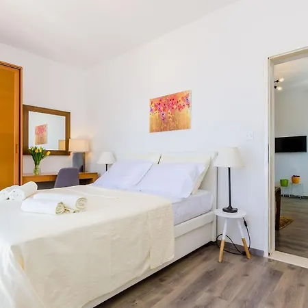Apartments Knego Mlini Exterior photo